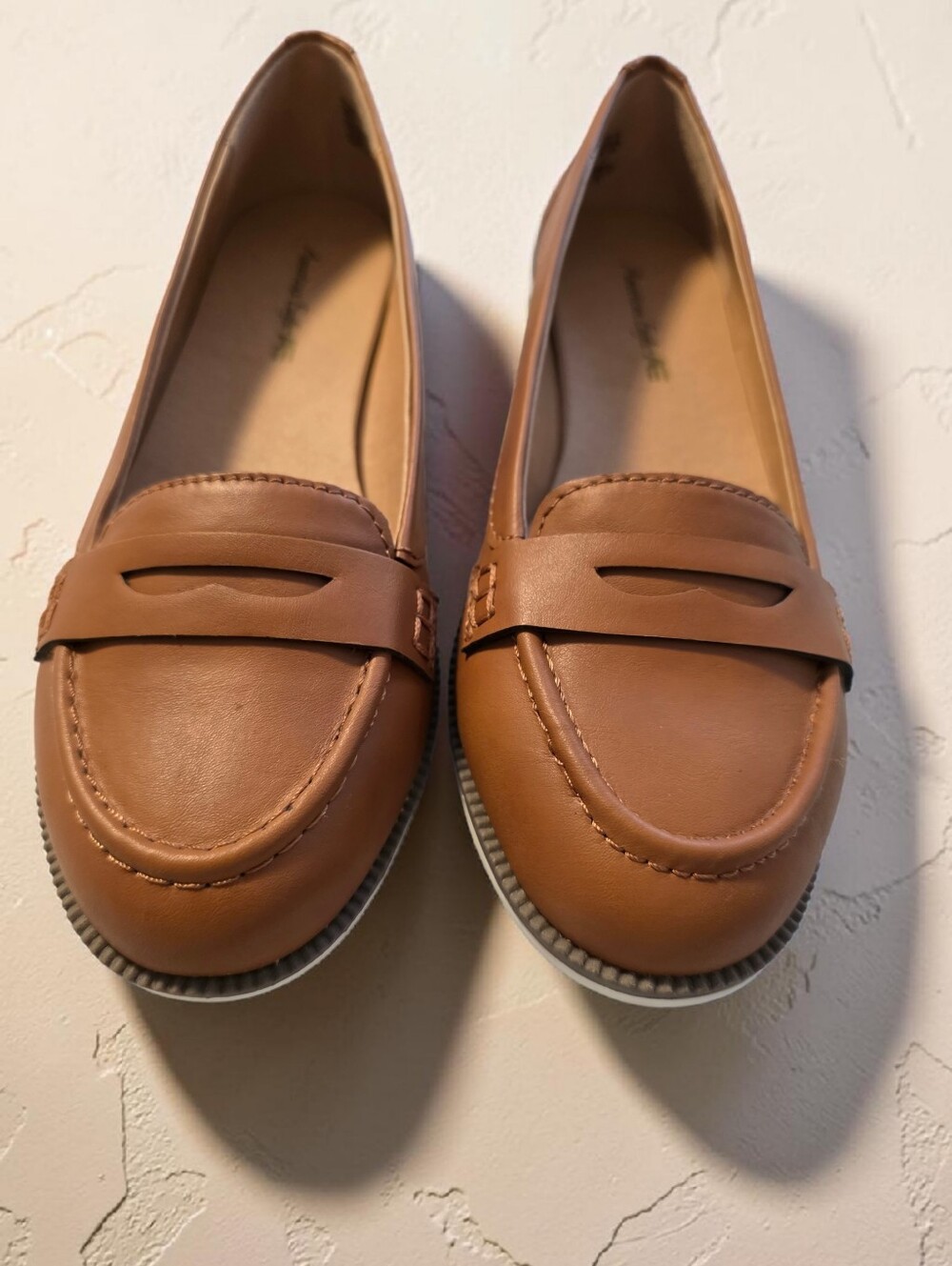 American Eagle Tan Leather Women’s Loafers